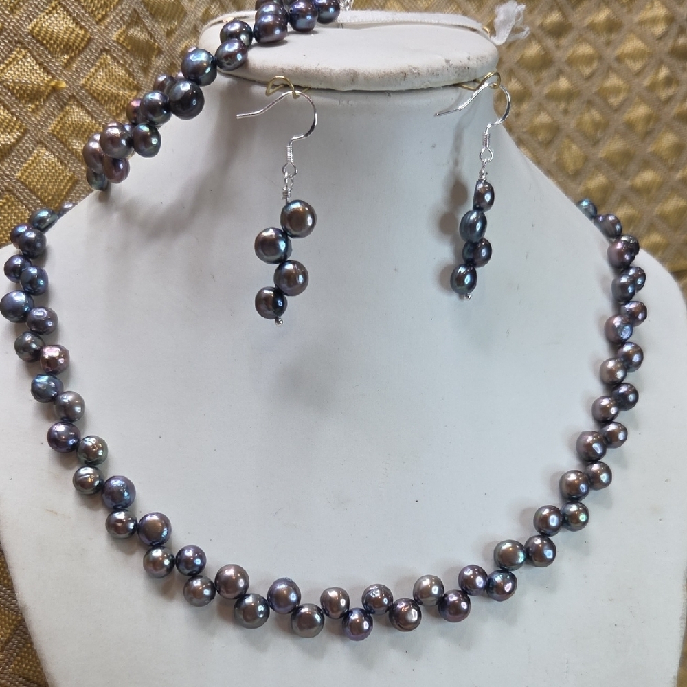Peacock Freshwater Pearl Necklace, Bracelet and Earring Set Fancy Drill